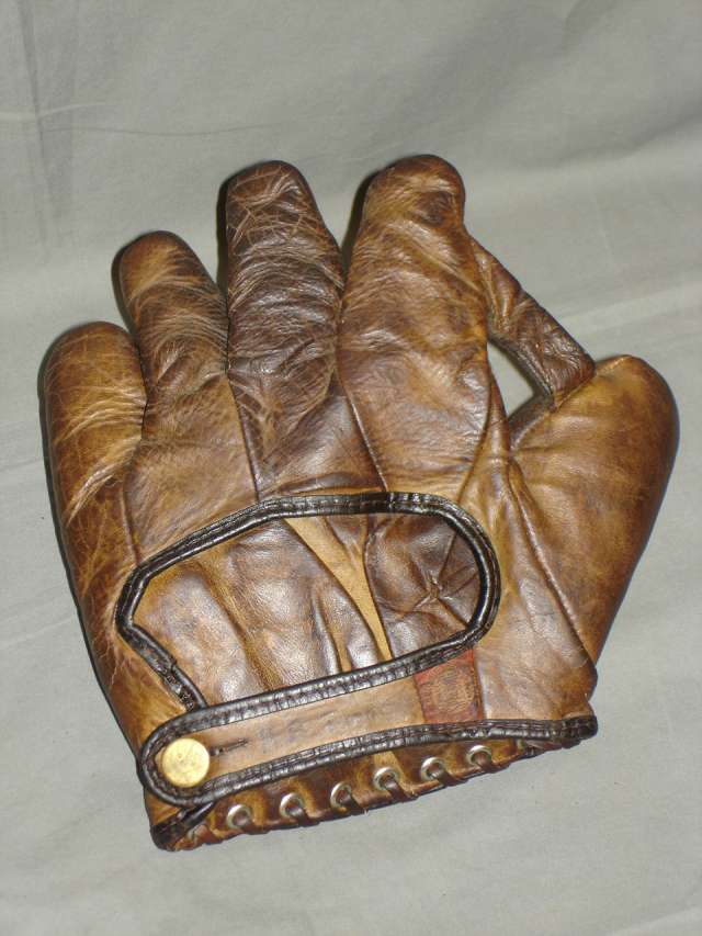 Spalding Canadian 1 Inch Web Back